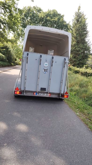 Remorca pentru transport de animale