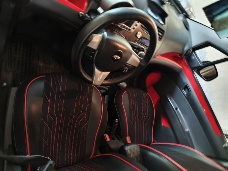 Продаю автомобиль спарк. Цвет черный. Пробег 189000. Состояние хорошое