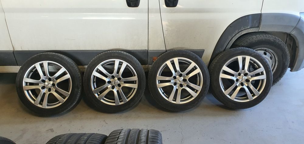 Континентал premium contact 225 45 17