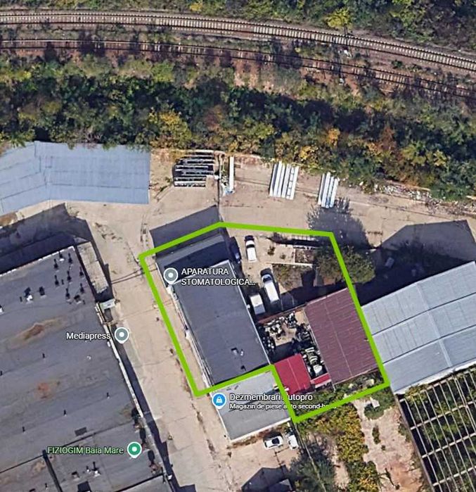 Vând hală industrială înaltă de 8m, 371 mp, plus teren împrejumitor 7,46 ari - acces TIR, foarte aproape de oraș