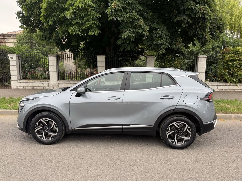 KIA Sportage 2023 — imagine 3