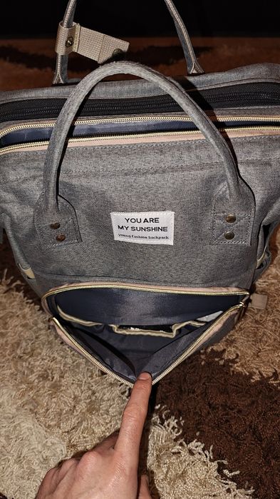 Geanta-Rucsac pentru bebelusi cu saltea pentru schimbat scutecele