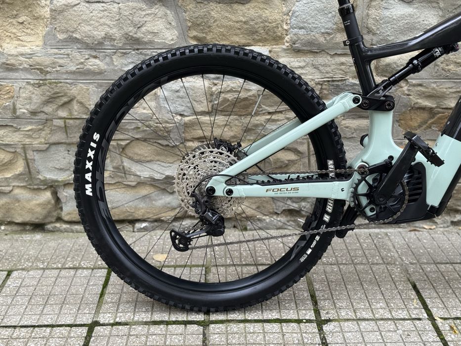 Електрически велосипед E-bike FOCUS JAM2 8.8 REACE MOTOR ( M размер)