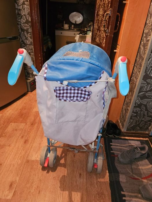 Коляска прогулочная (трость)