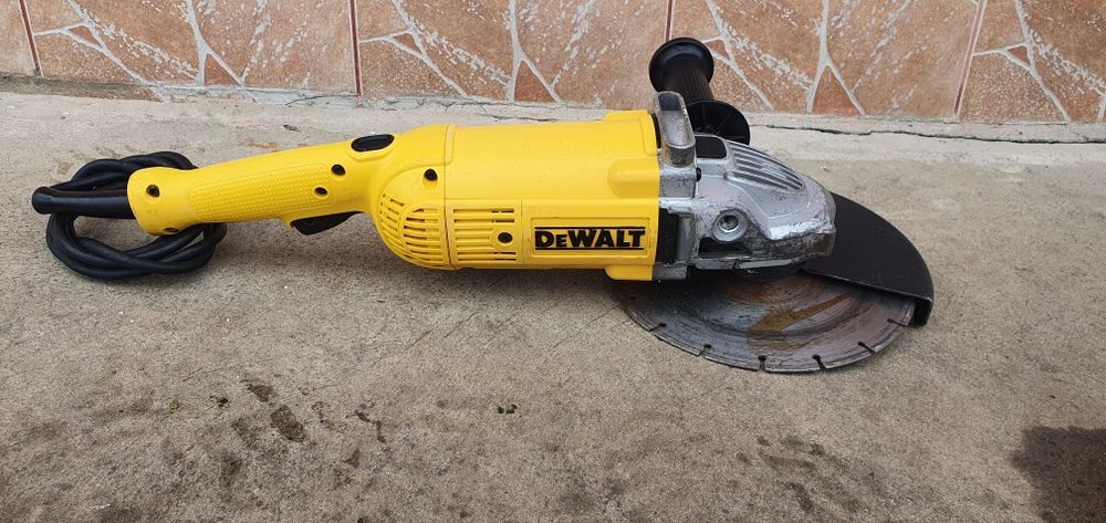 Flex Mare dewalt  .
