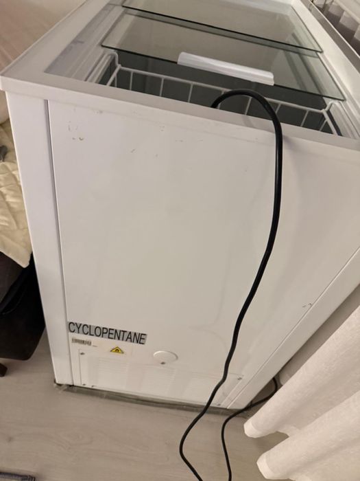 Продам морозильник в отличном состоянии