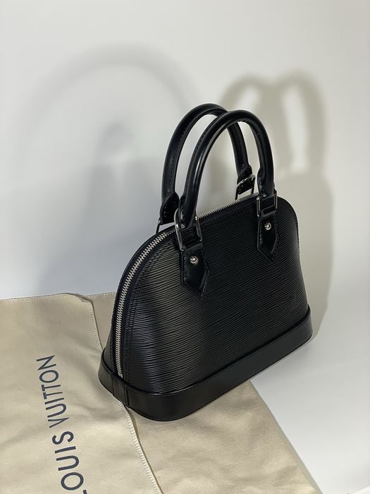 Сумка в стиле Louis Vuitton Alma BB Small