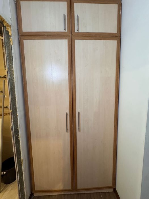 Шкафы много что хранит!