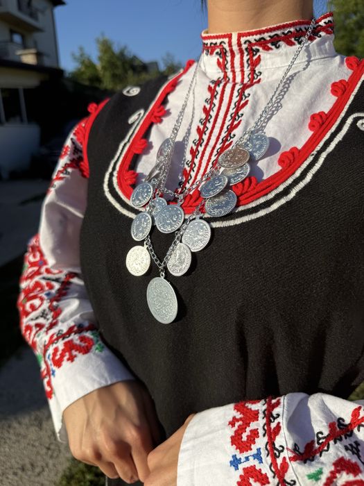 Пендари за народна носия (накити)