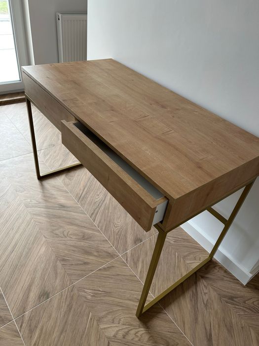 Birouri noi Egger la comanda