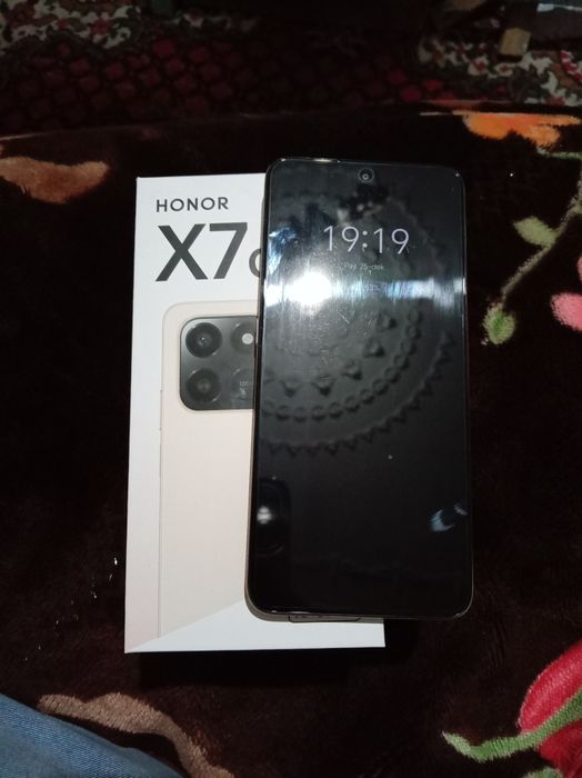 Honor x7d 1xafta boldi ochlganga pul zarl sotyapman 8 256 xotira