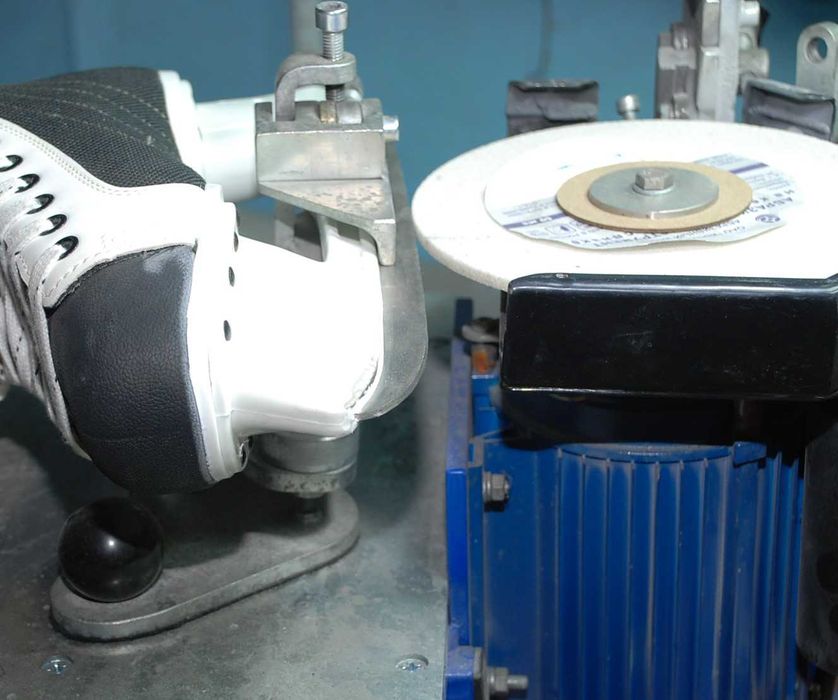 Заточка коньков.