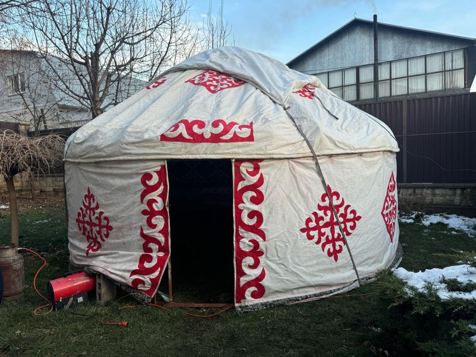 Аренда палатка юурта  стол пасуда