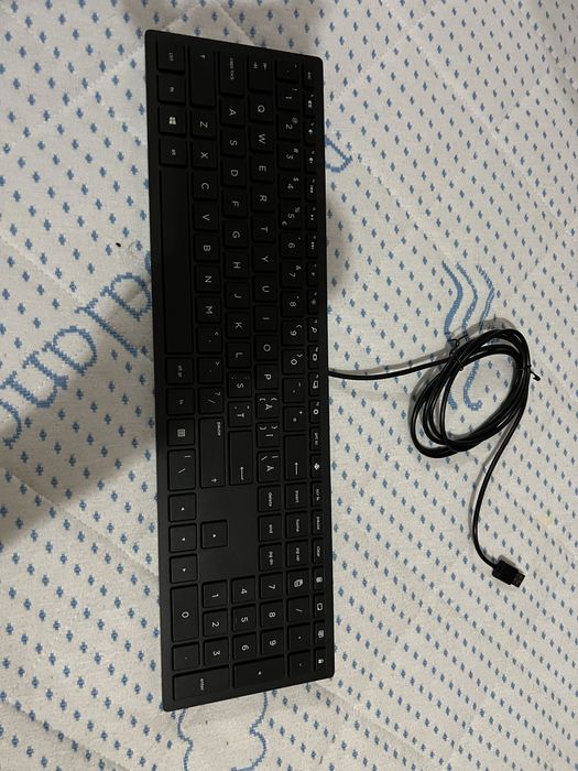 Клавиатура HP чисто нова