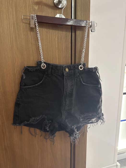 Дънкови дамски къси панталонки Bershka