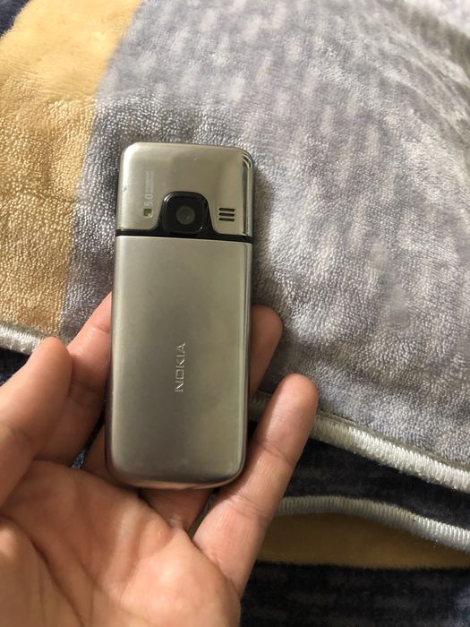 NOKIA 6700 Classic
