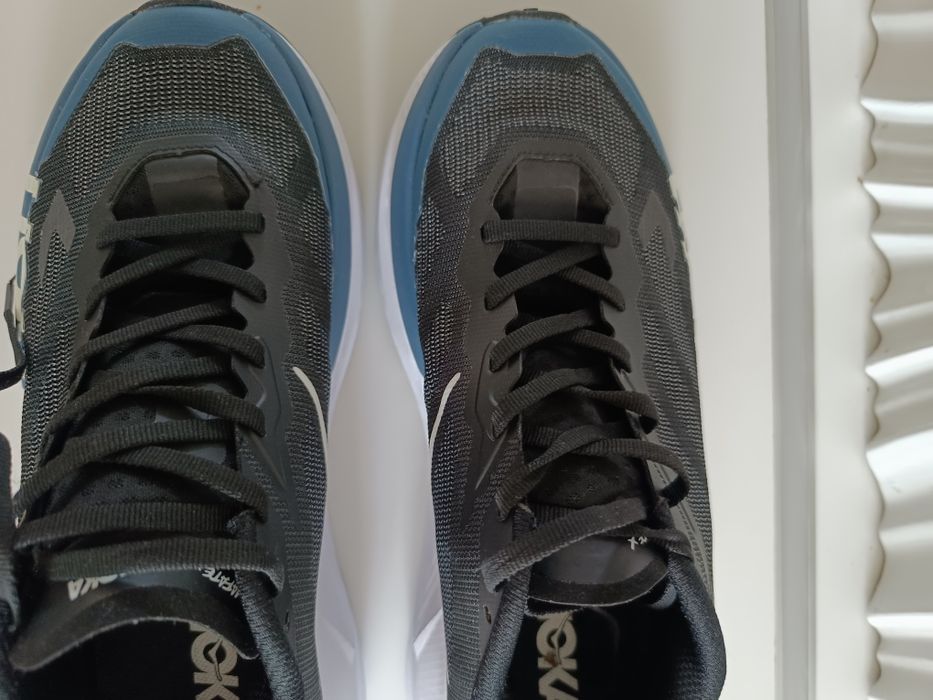 Кроссовки HOKA дышащие 42-43 р