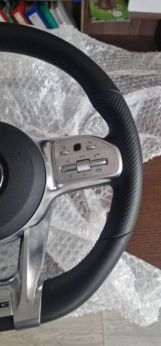 Оригинален волан mercedes amg за w212 e class c class gle gls