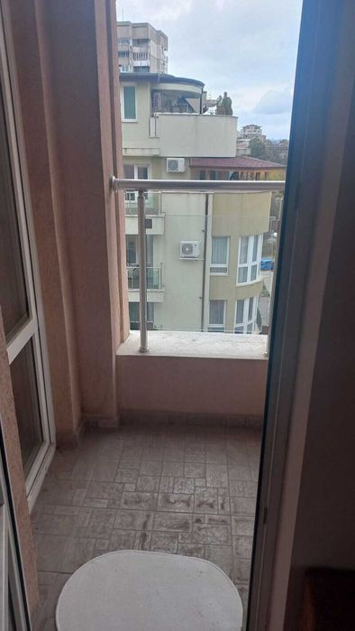 Дава под Наем 2-СТАЕН, град София, Белите брези