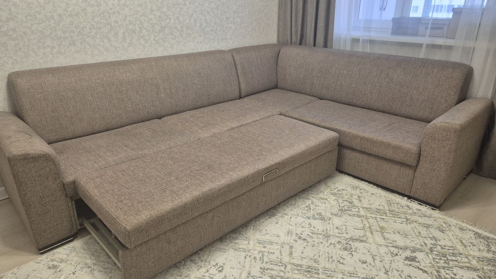 Продам диван. Срочно