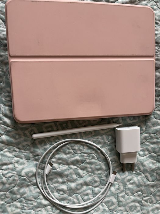 Ipad air4 64bg apple pencil