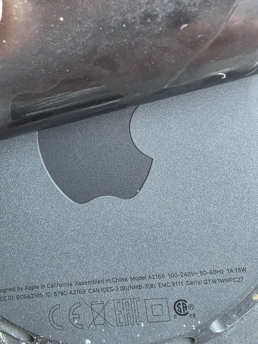 Apple TV 4K A2169 32GB 2nd Gen 4K Media Streamer