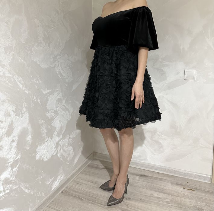 Женские платья