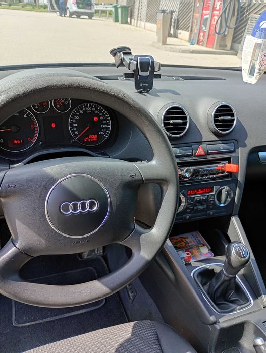De vanzare auto Audi A3,in doua usi