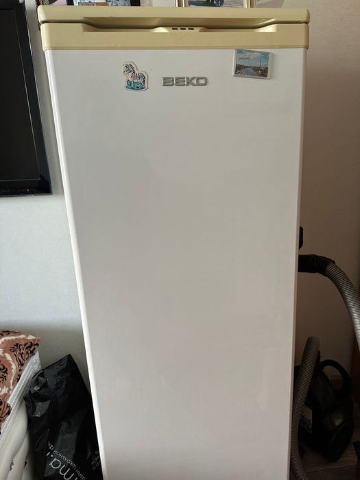 Продаётся морозильник