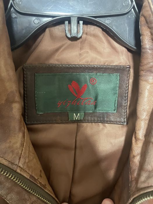 Плащ кожанный очень интересный дизайн