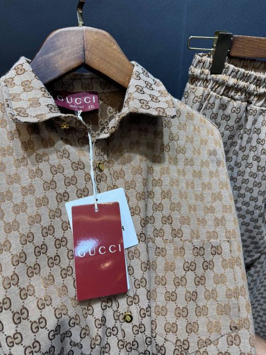 Trening Gucci bej co logo-uri maro