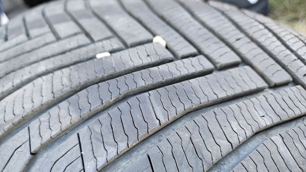 4бр гуми 215 55 17 дот 24 мишелин michelin