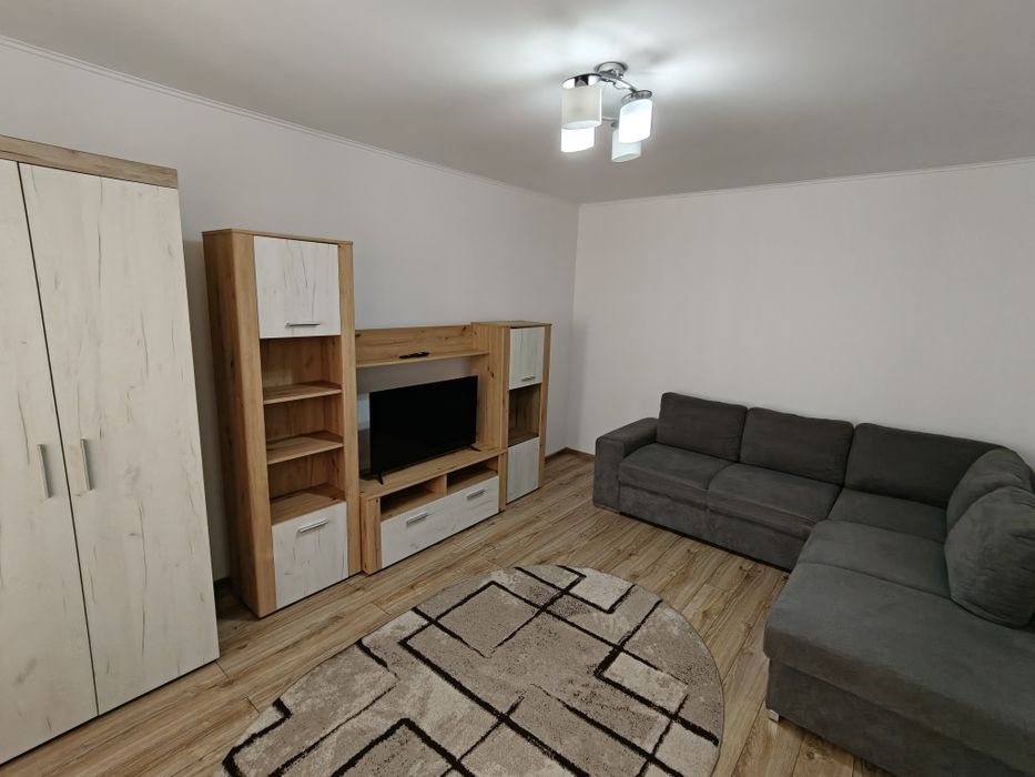 Proprietar închiriez garsoniera