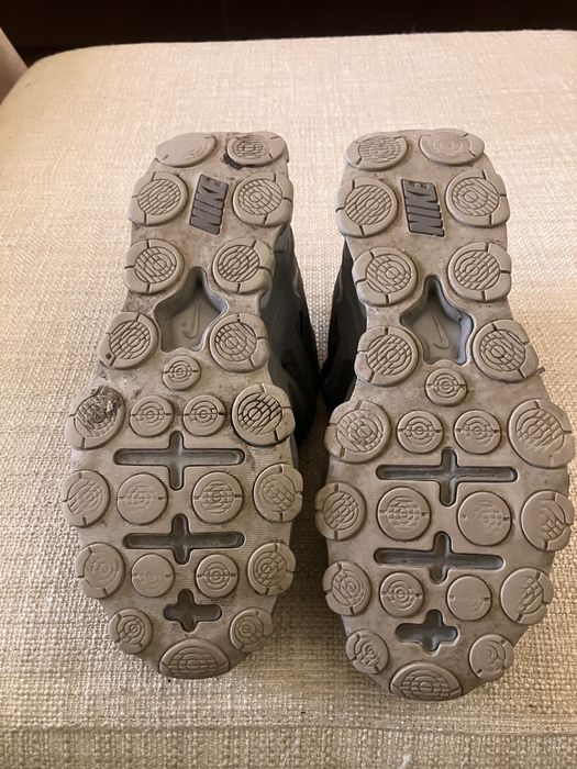 Маратонки Nike Reax 8