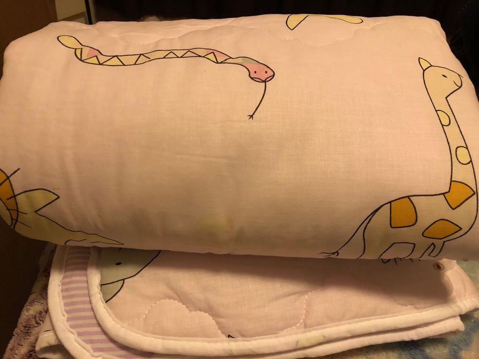 Бебешка олекотена завивка и одеалца