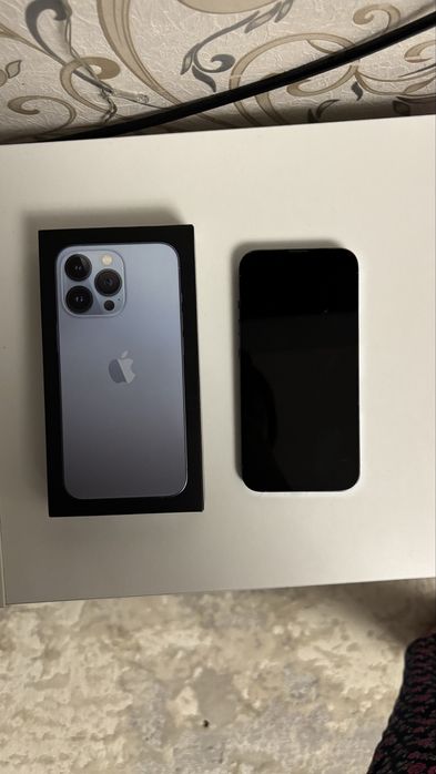 Продам Iphone 13 про 256 гб