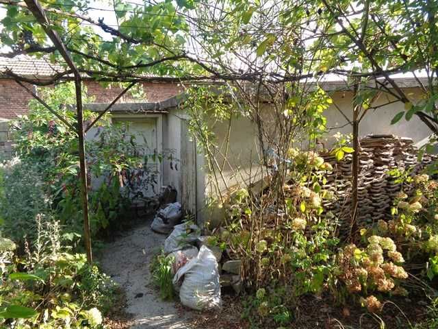 Продава се Къща в Търговище, Център - 180 кв.м за 889 €/кв.м - Снимка #7