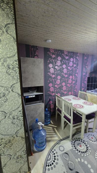 Чиланзар 2 квартал 1/4/4  кирпич