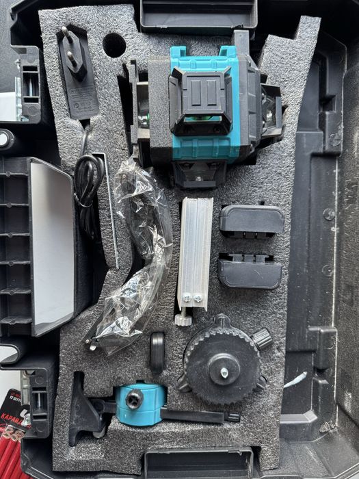 Лазерный уровень Bocsh