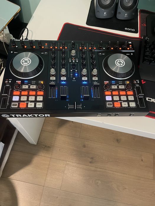 Native instruments traktor s4 mk2