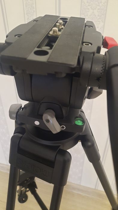 Штатив для видеокамеры Shotoku