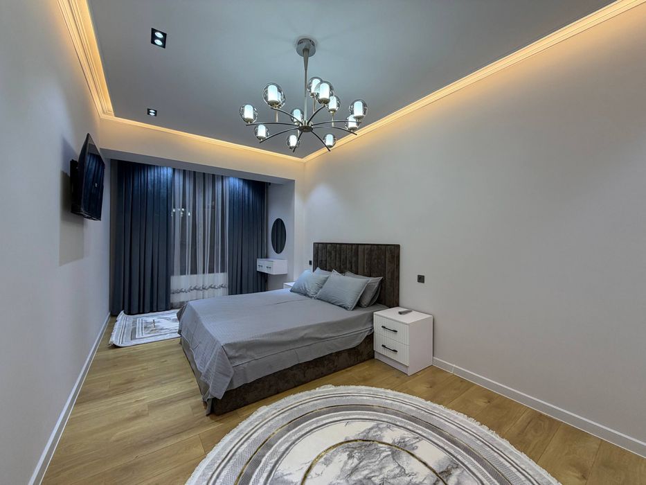 Продается 3х комнатная кв. 82м2. Рудакий. Титова.