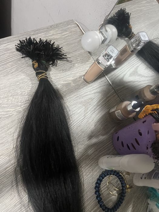 Продаю натуральные волосы 65 см