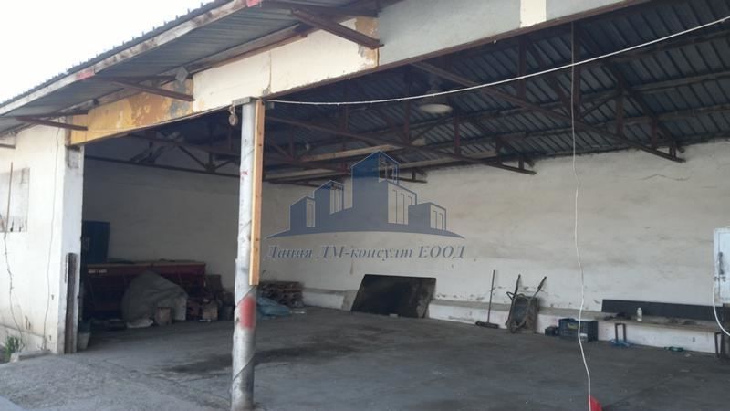 Продава се Промишлена сграда в с. Златна нива, Област Шумен - 300 кв.м за 323 €/кв.м - Снимка #9