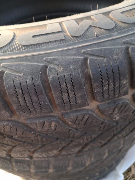 Продам зимние шины