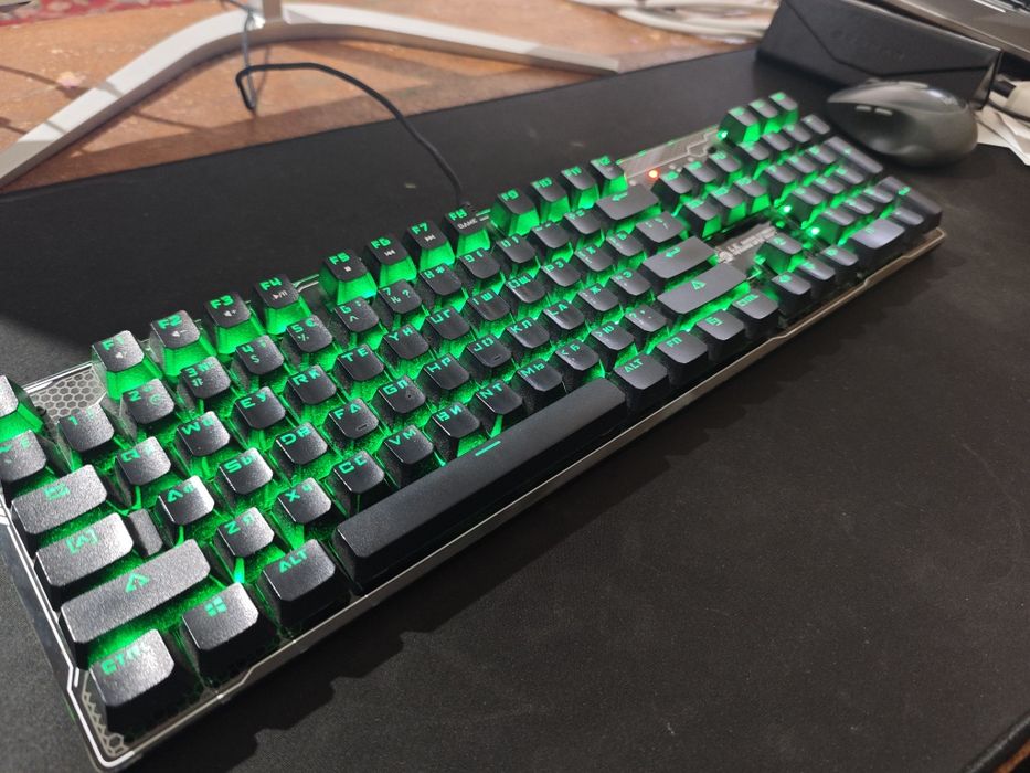 Клавиатура Bloody B810R