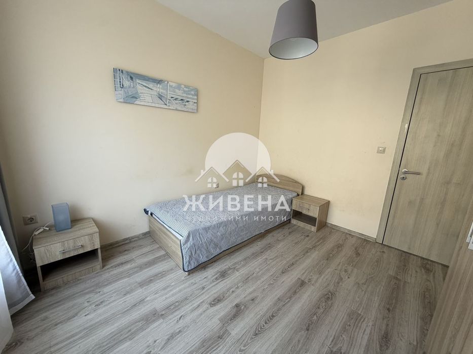 Продава обзаведен 3-стаен апартамент, кв.Аспарухово