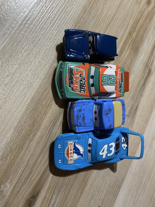 Personaje disney cars
