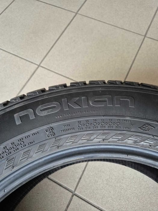 Запазени летни гуми Nokian 235/60/R18