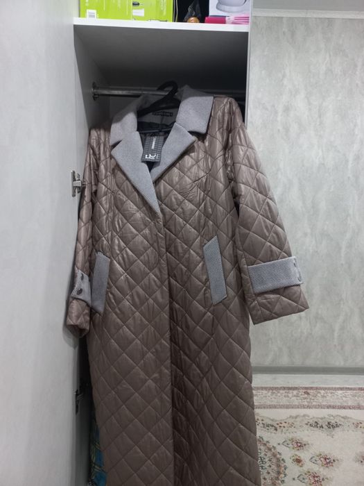 Стеганка плащ новый
